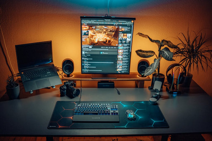 How to Build a Gaming and Streaming Setup: Choosing a Headset, Keyboard, Microphone and Mouse