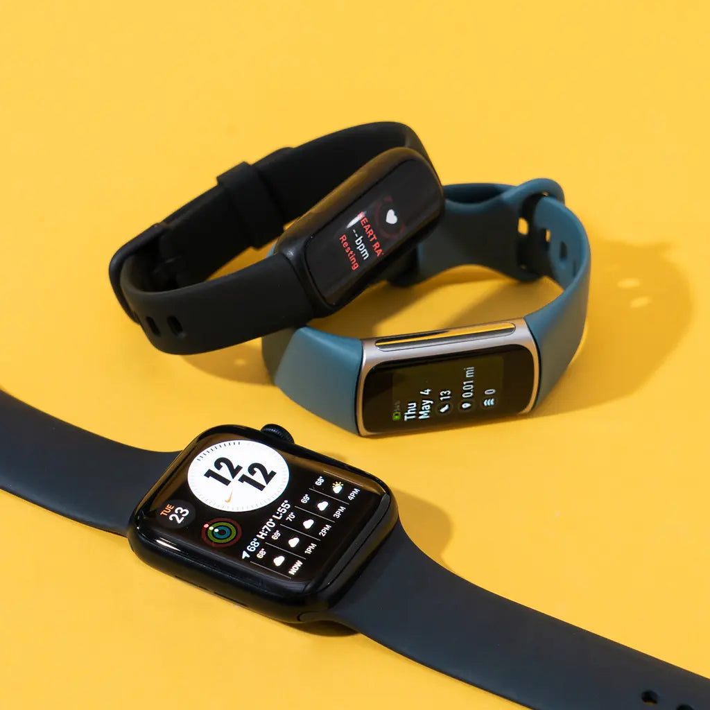 Fitness Tracker vs Smartwatch: Which Do You Need, and How Accurate Are Heart Rate, SpO2 and Sleep Readings?