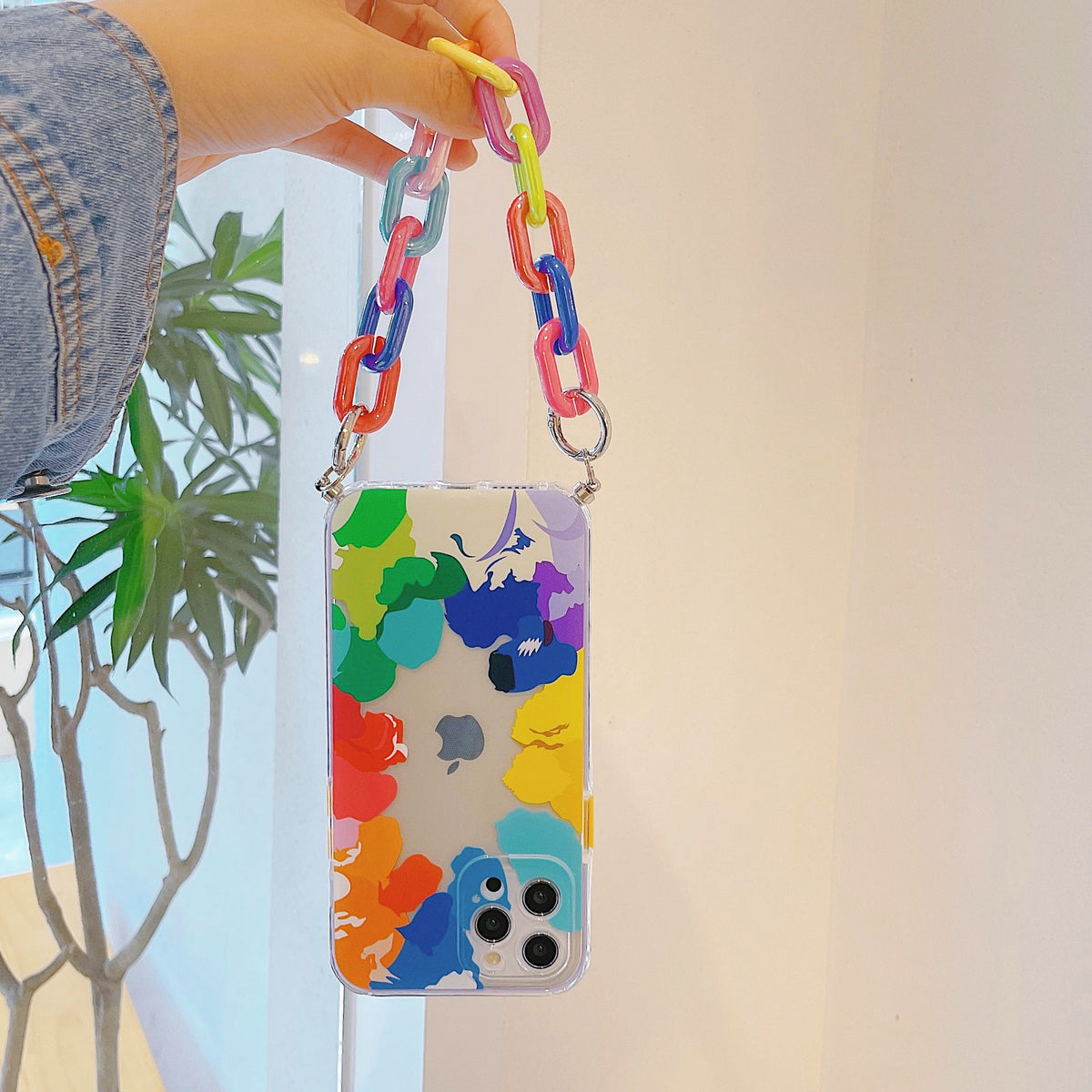 Graffiti phone case with wrist strap, image 4